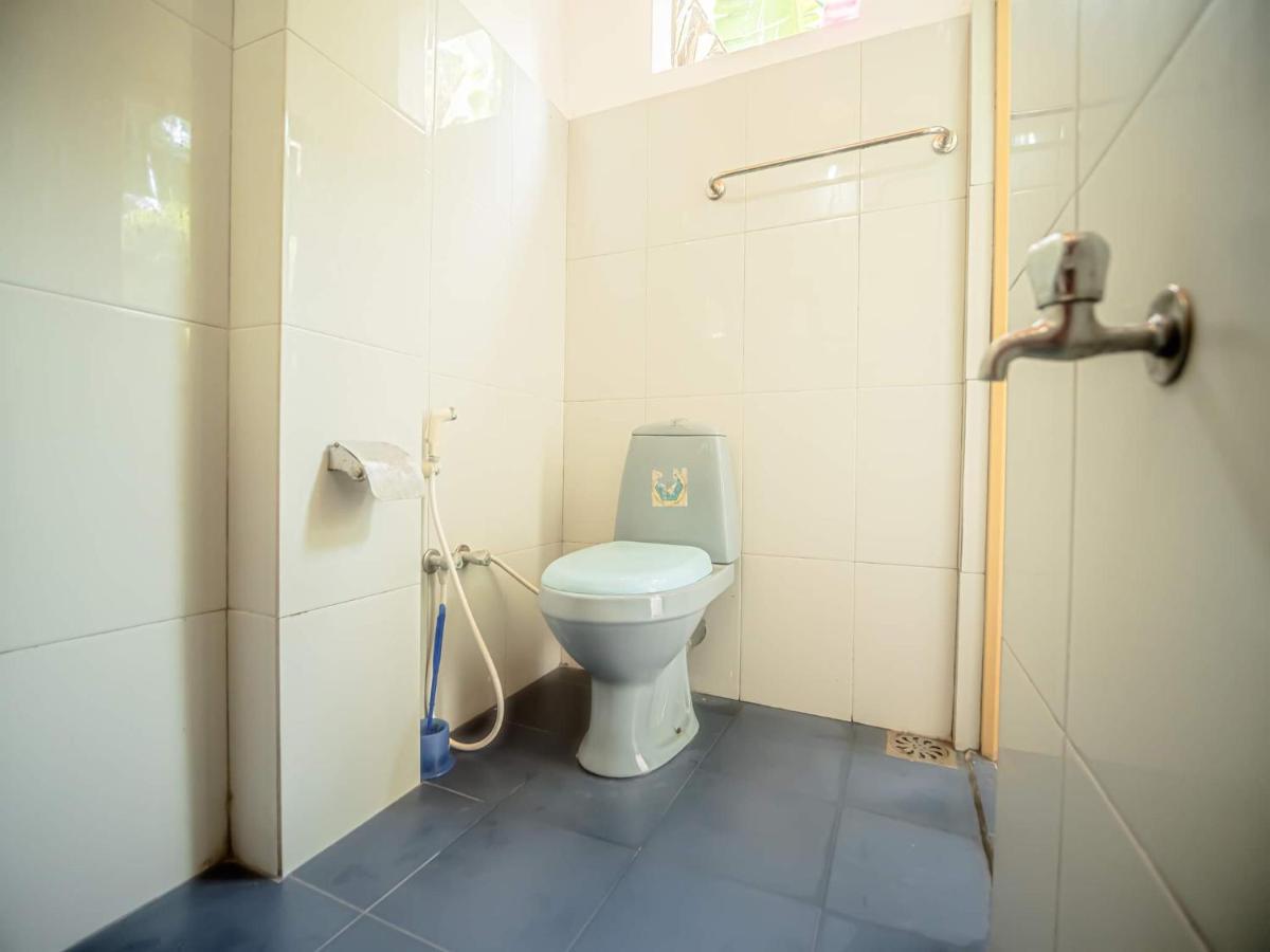 Surfing Guest House Matara Buitenkant foto